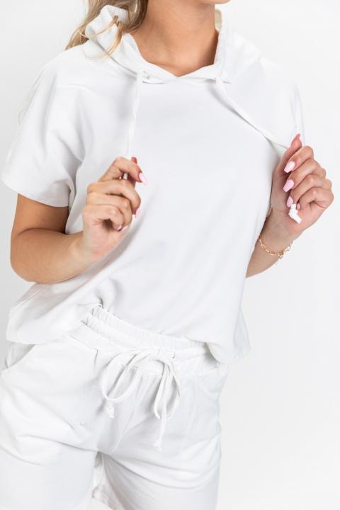 Rövid nadrágból és kapucnis rövid ujjú pólóból álló szabadidőruha, DIONNE, fehér