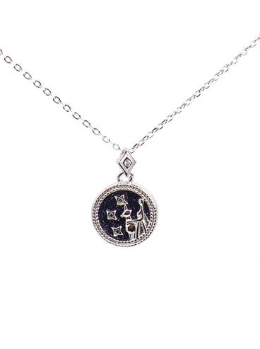 Vékony nyaklánc horoszkóp medállal, ART930, ezüstszínű