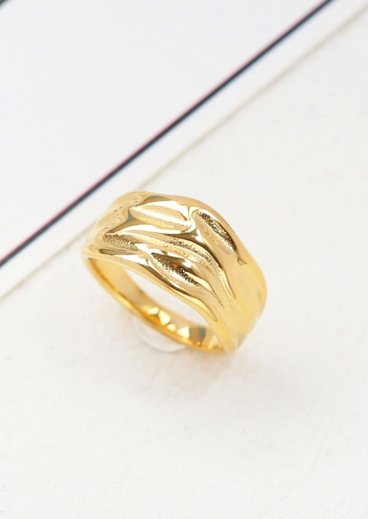 Elegáns gyűrű dekoratív részlettel, ART2112, aranyszínű